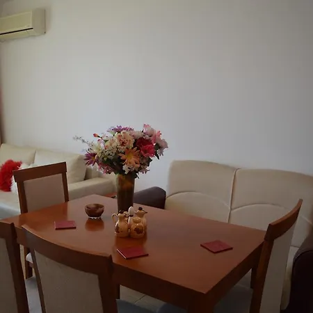 Apartment Bratanov In Ashton Hall Sunny Beach